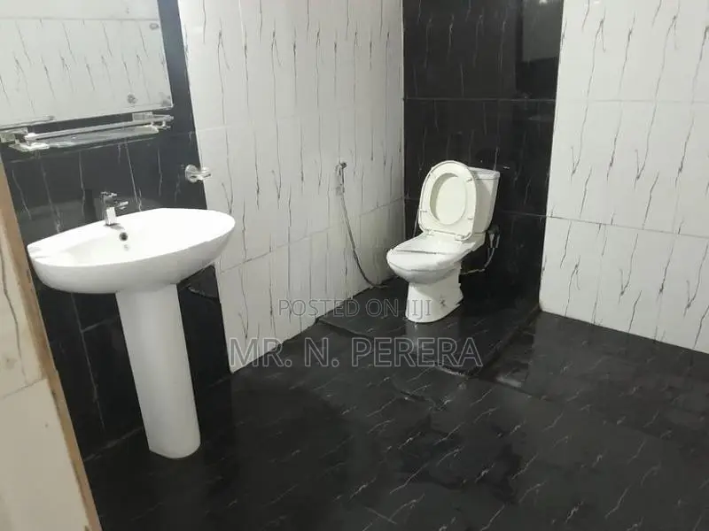 Ground Floor for Rent at Mount Lavinia MRE 117
