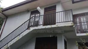 HJR180 - Upstairs House for Rent in Eldeniya