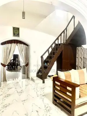 අවුරුදු 100 ක් පමන පැරණි පර්චස් 20 ක නිවස ඉක්මනින විකිනීමට