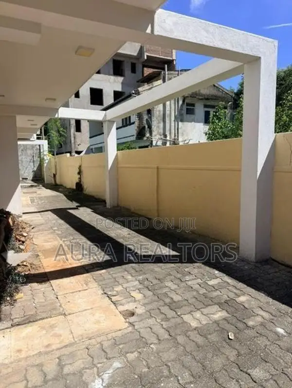 House for Sale in Dehiwala Council Lane (P-103 )