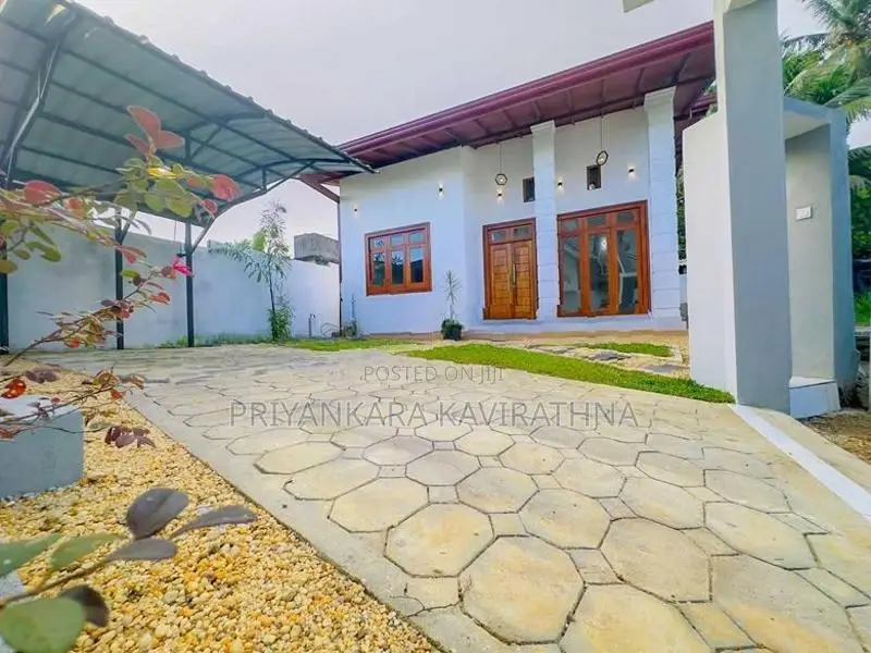 Brand New Mordern 2 Storied House in Mattegoda