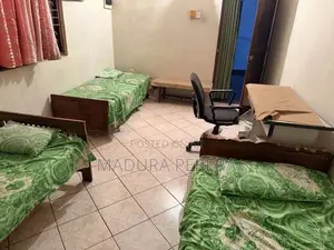 Room For Girls Rent in Malabe