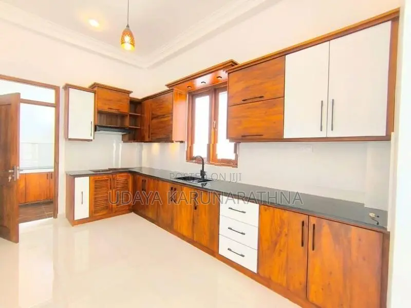 House for Sale Thalawathugoda