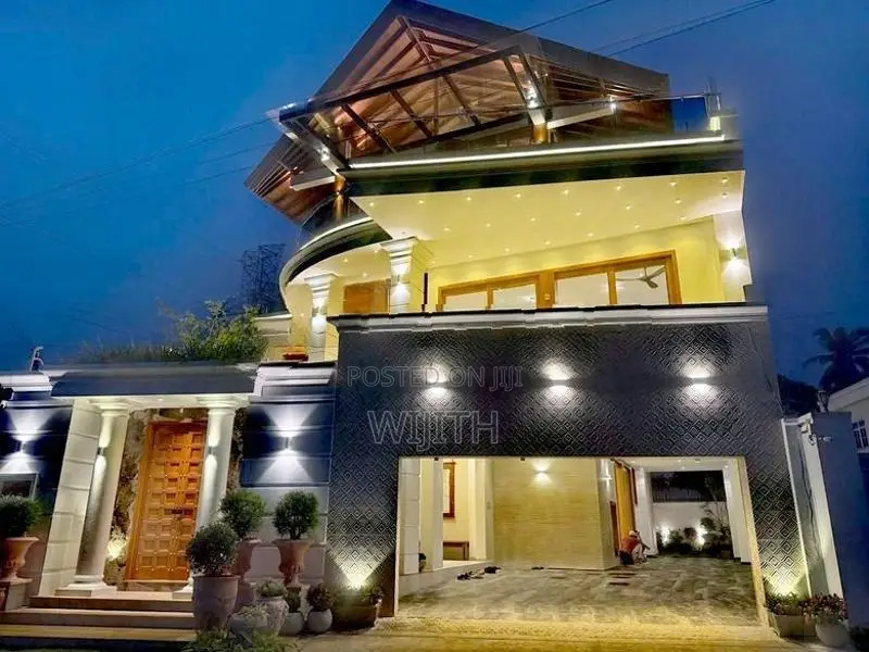 SUPAR BRAND NEW LUXURY HOUSE FOR SALE IN BATTHARAMULLA