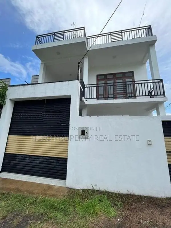 Luxury Two Story House for Rent in Piliyandala