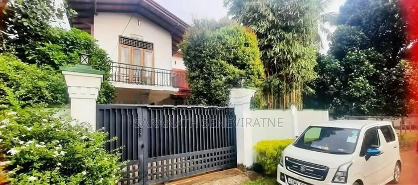 House For Sale From Piliyandala Madapatha පිලියන්දල නගරයට ආසන්නව