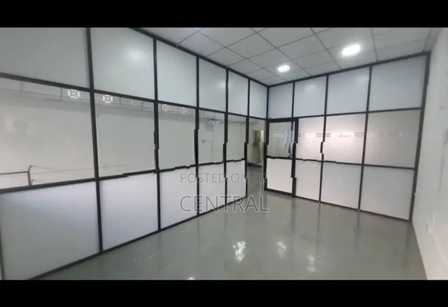 1,500 sqft Commercial Building for Rent in Nugegoda (C7-10188)