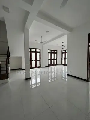 Luxury Two Story House for Rent in Piliyandala