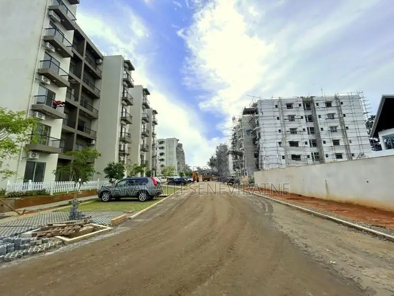 Apartment For Immediate Sale – Cressida Resort Apartment, Athurugiriya