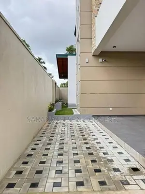 Brand new modern 3 story house for sale in Piliyandala Gonamadiththa R