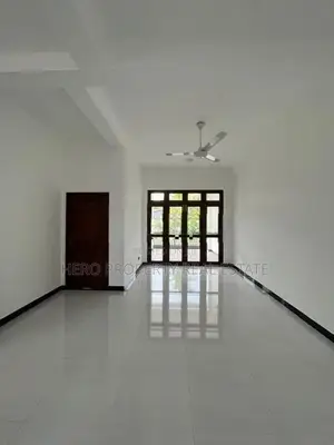 Luxury Two Story House for Rent in Piliyandala
