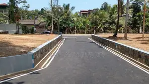 Land for Sale Karapitiya