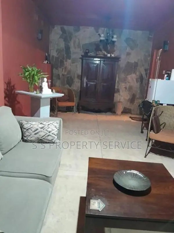 2 story house for Sale in Kandy (SSPH-406)