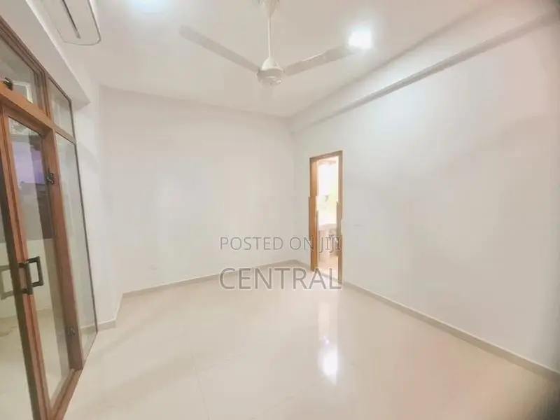 Apartment for Sale in Mount Lavinia (C7-10180)