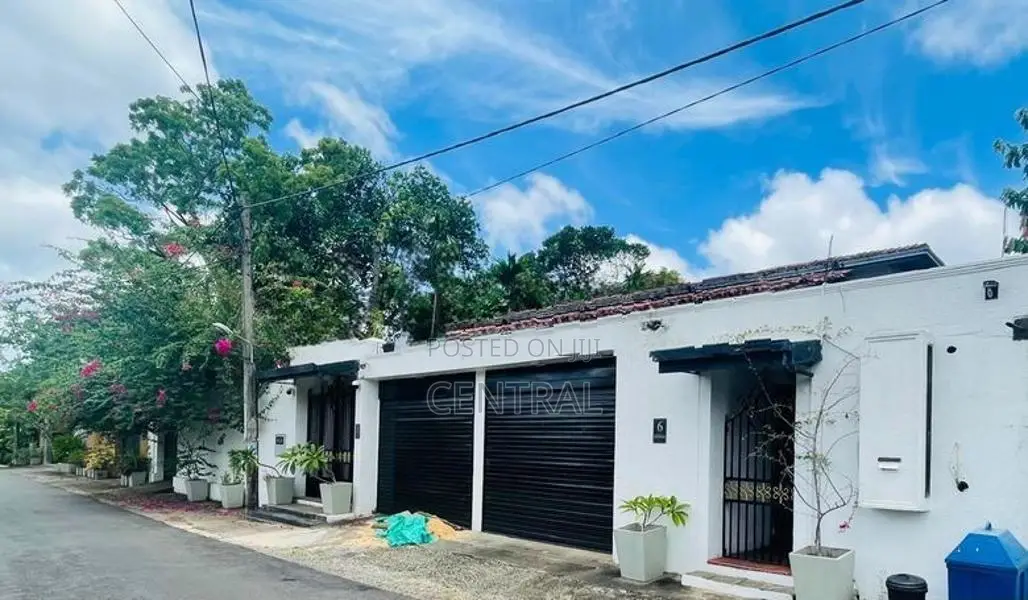 House for Rent in Battramulla (C7-10182)