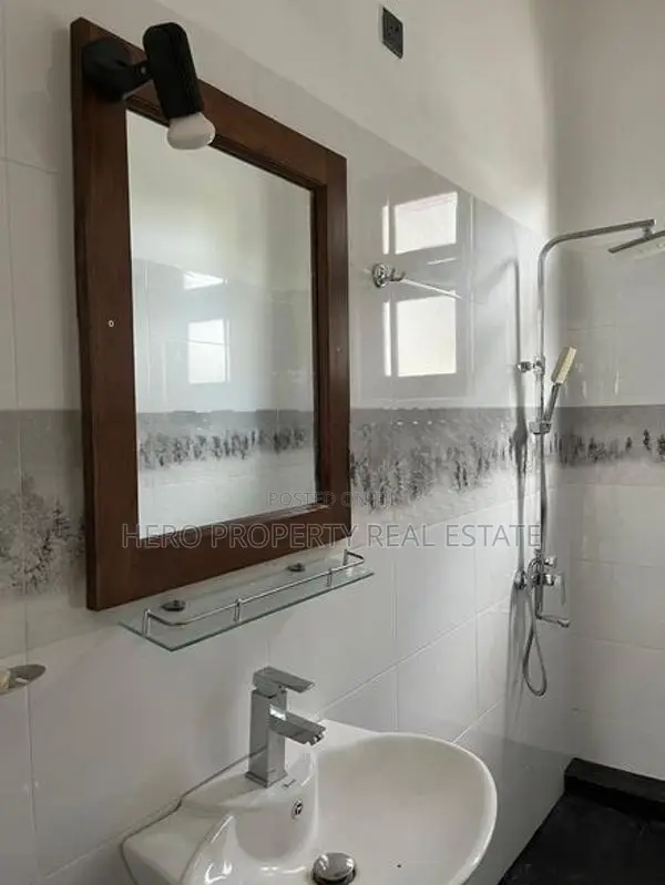 Luxury Two Story House for Rent in Piliyandala