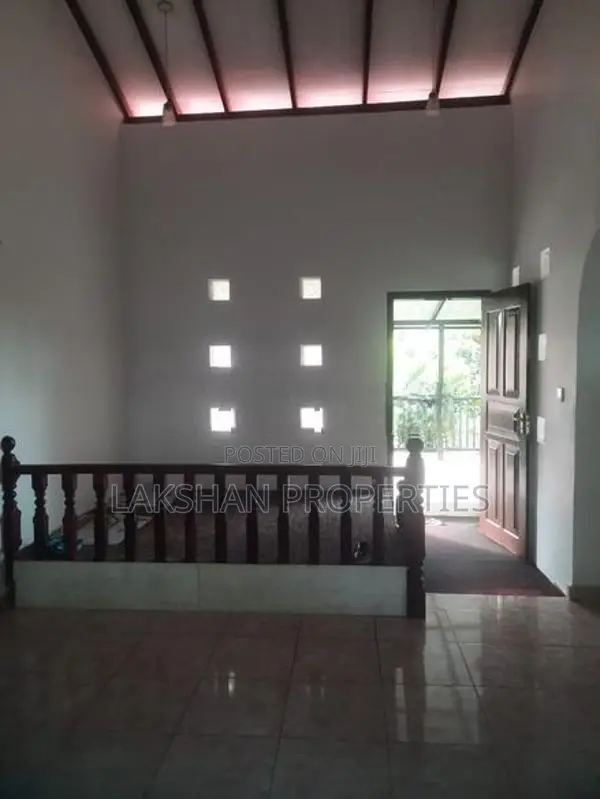 First Floor House For Rent In Boralesgamuwa Katuwawala