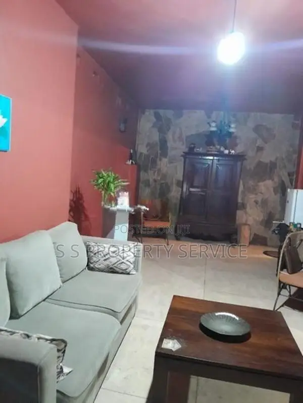 2 story house for Sale in Kandy (SSPH-406)