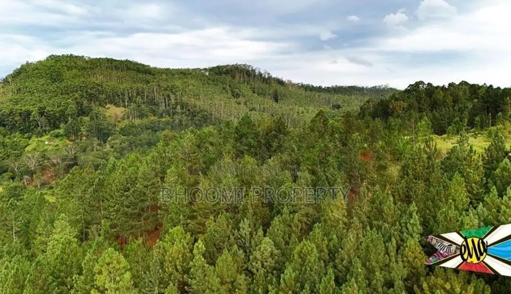 Land for sale in Ella