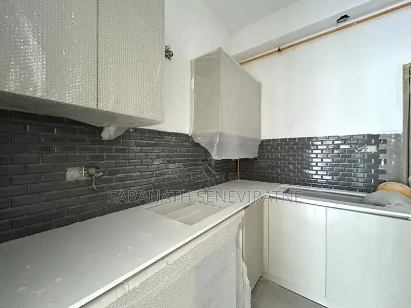 Apartment For Immediate Sale – Cressida Resort Apartment, Athurugiriya