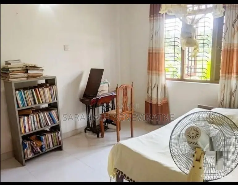 Luxury House With Paddy Field View - Yakkala Gampaha ගම්පහ – යක්කල