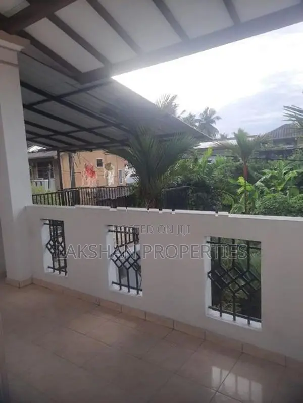 First Floor House For Rent In Boralesgamuwa Katuwawala