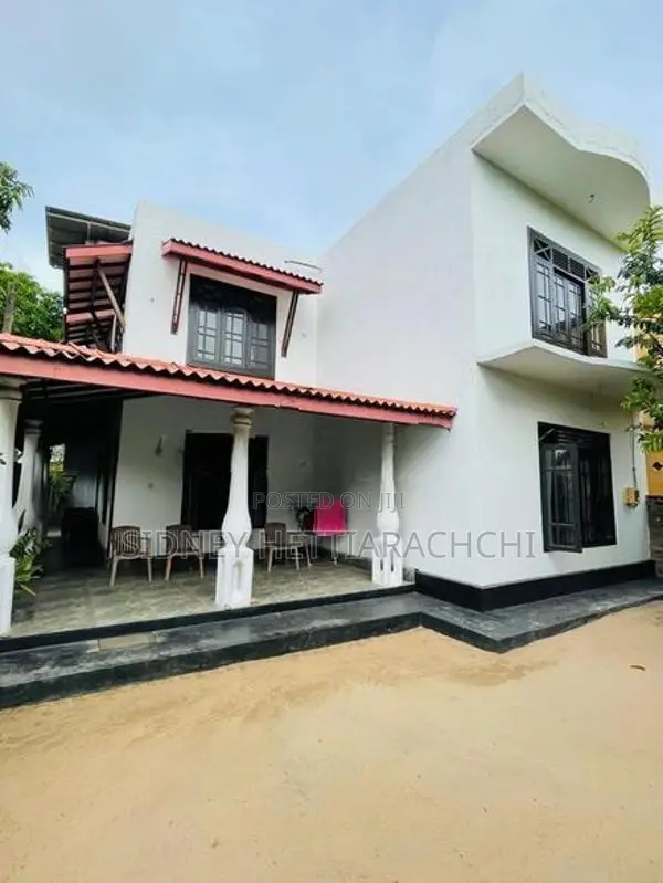 Nice House for Sale in Vijaya Road, Ja-Ela