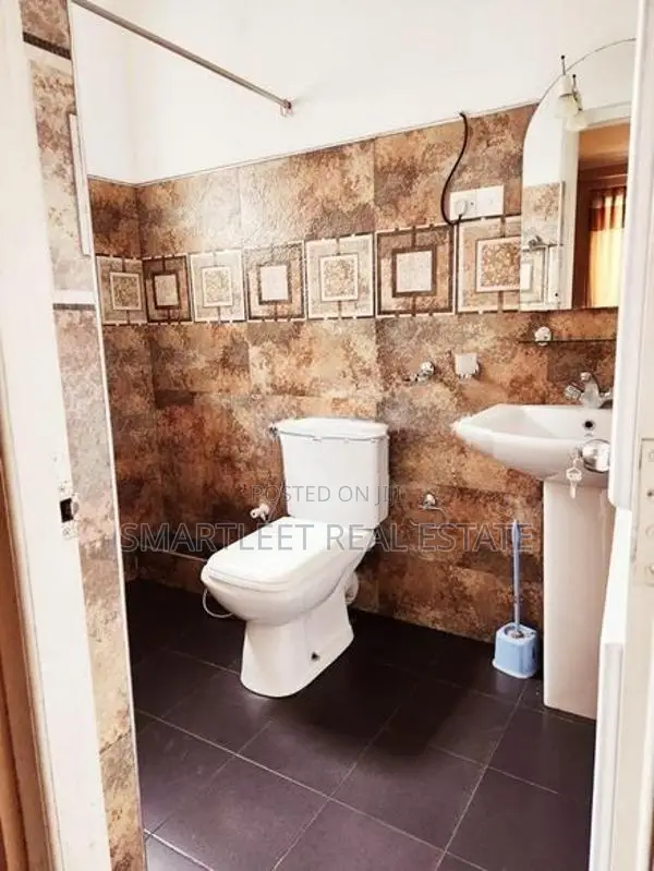 Hotel For Sale in Nuwara Eliya