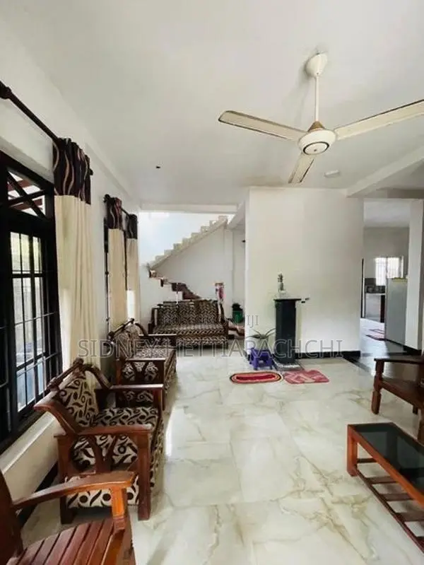 Nice House for Sale in Vijaya Road, Ja-Ela