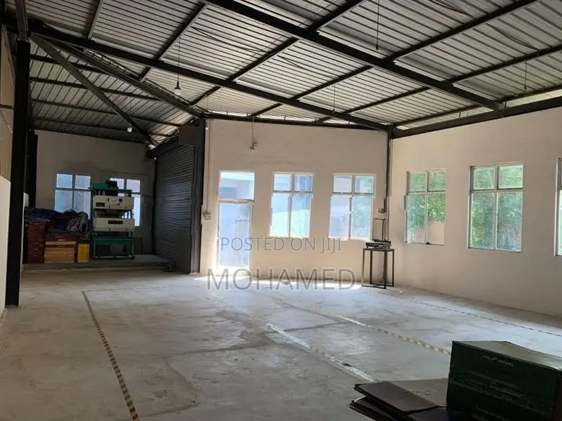 5000 Sq Ft Warehouse for Rent in Wellampitiya