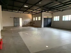 5000 Sq Ft Warehouse for Rent in Wellampitiya