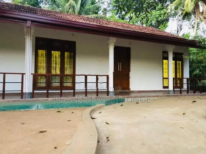 මාවනැල්ල අවටින් අගනා නිවසක්