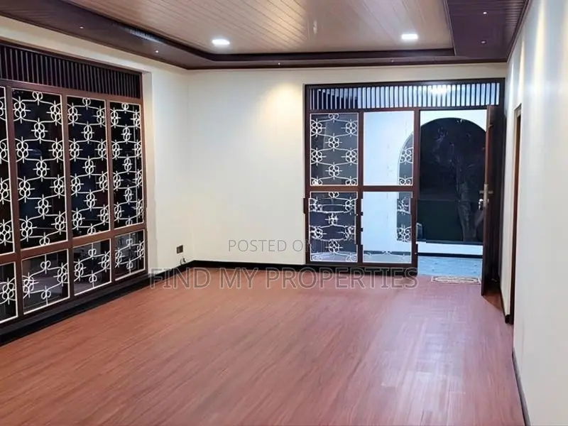 House for Sale in Enderamulla, Wattala