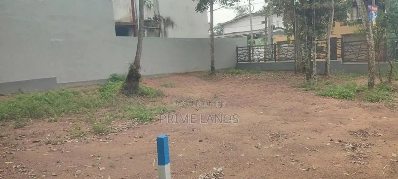 Thalahena Land for Sale Close to Bus Road