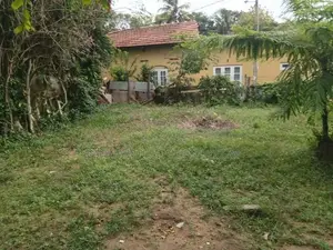 Moratuwa, Katukurnda 7.4 Perches Land for Sale