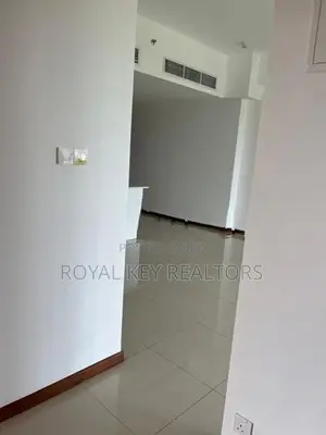 Kotte - 03 Bedroom Unfurnished Apartment for Sale