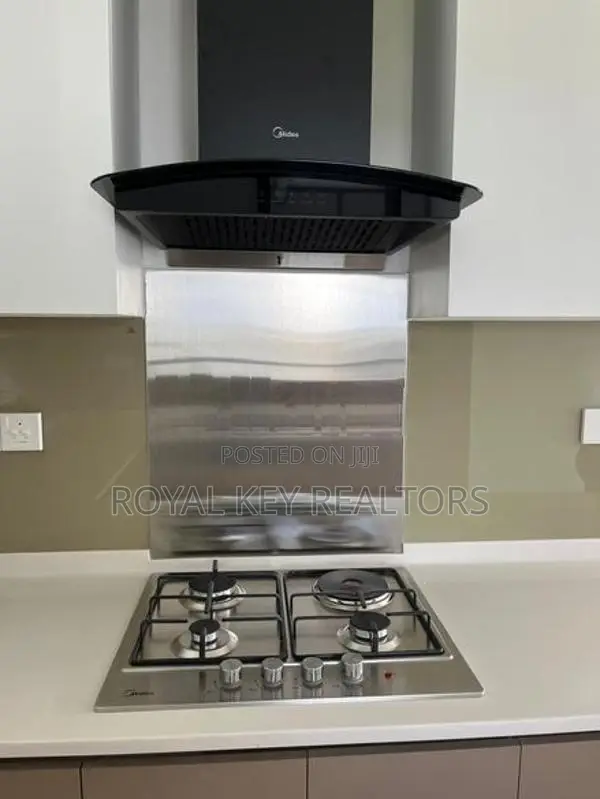 Kotte - 03 Bedroom Unfurnished Apartment for Sale