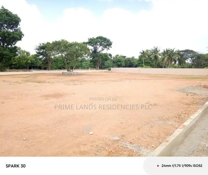Lands for Sale in Nawala Koswaththa Road