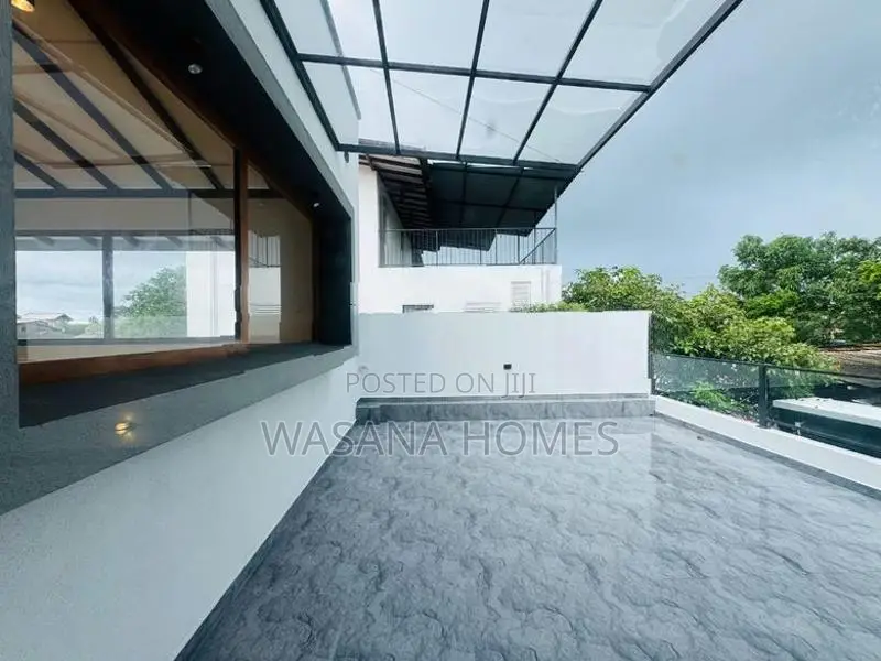 Ideal House for Sale L Piliyandala