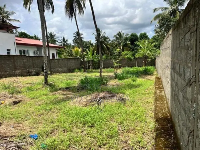 20 Perch Land for Sale in Kadawatha