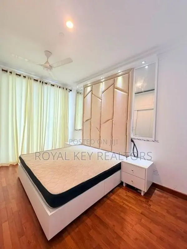 The Grand - 02 Bedroom Furnished apartment for Sale in Colombo 07