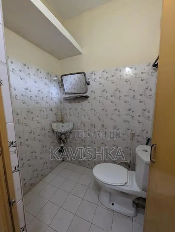 Room for Rent at Vishwa Rest Biyagama