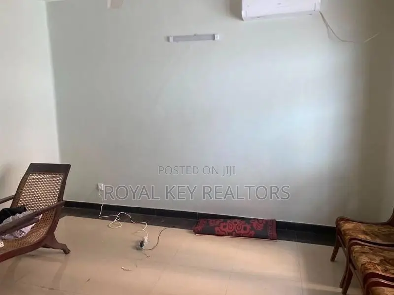 06 Bedroom Unfurnished House for Rent In Dehiwala