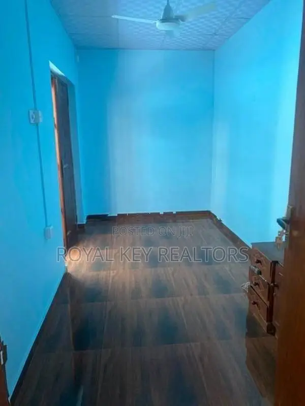 06 Bedroom Unfurnished House for Rent In Dehiwala
