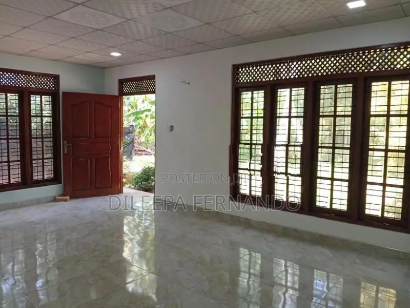House for Rent මිනුවන්ගොඩ