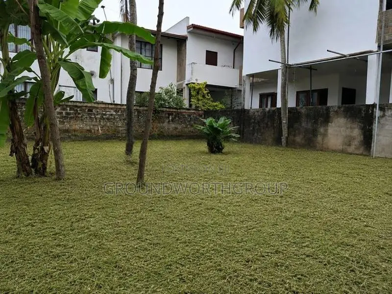 Valuable Land for Sale in Moratuwa Katubadda S8