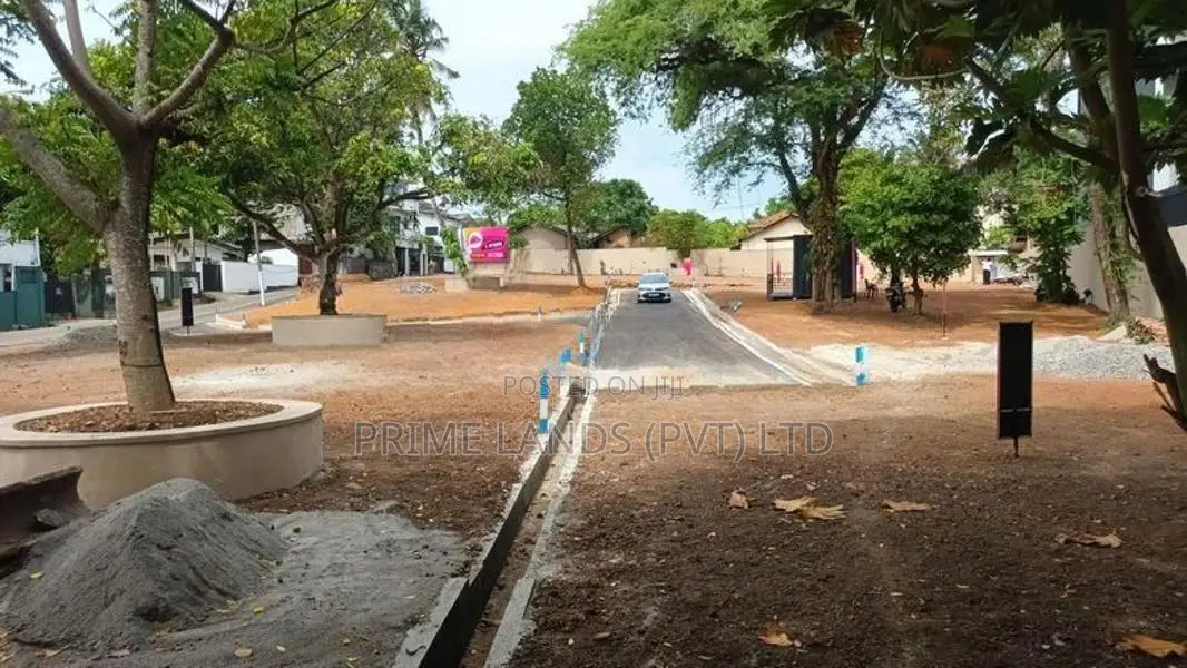 Land for Sale in Dehiwala