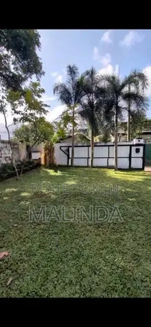 Two-Story House for Rent at Bokundara