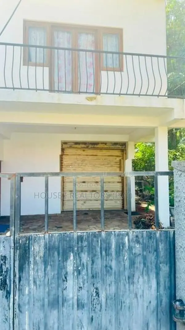 House for Sale – Uswatte Circular Road, Moratuwa