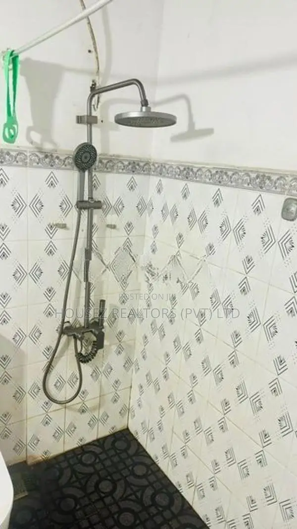 House for Sale – Uswatte Circular Road, Moratuwa